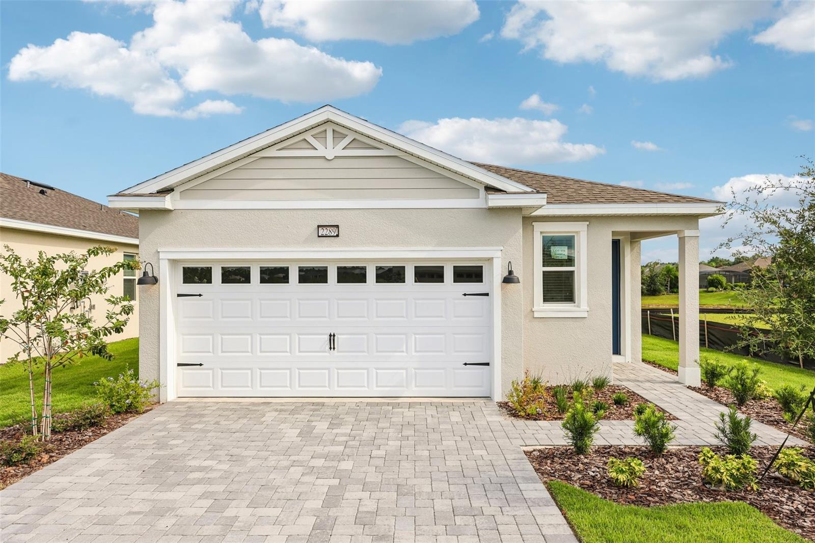 8595 Bridgeport Bay, Mount Dora, FL 32757