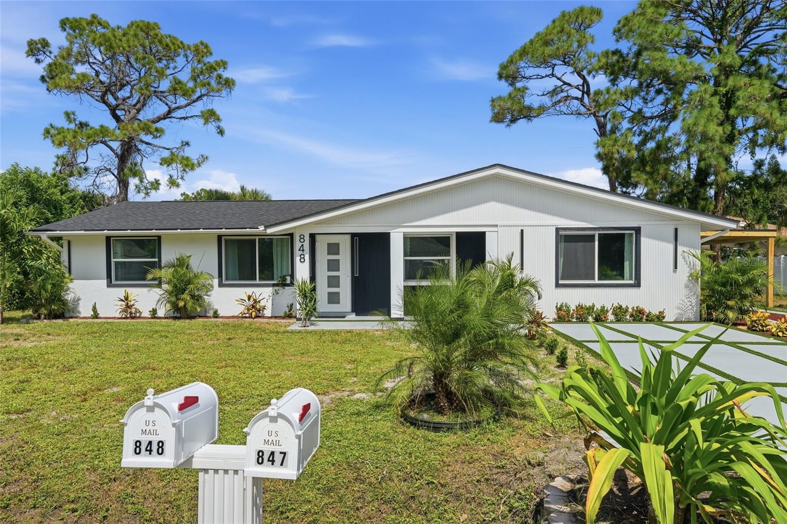 848 Olympia, Venice, FL 34293