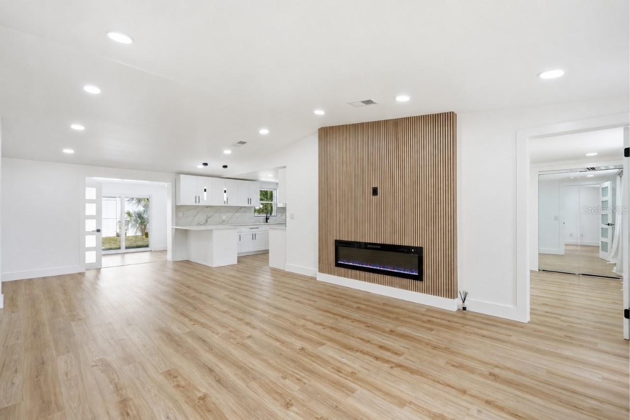 848 Olympia, Venice, FL 34293
