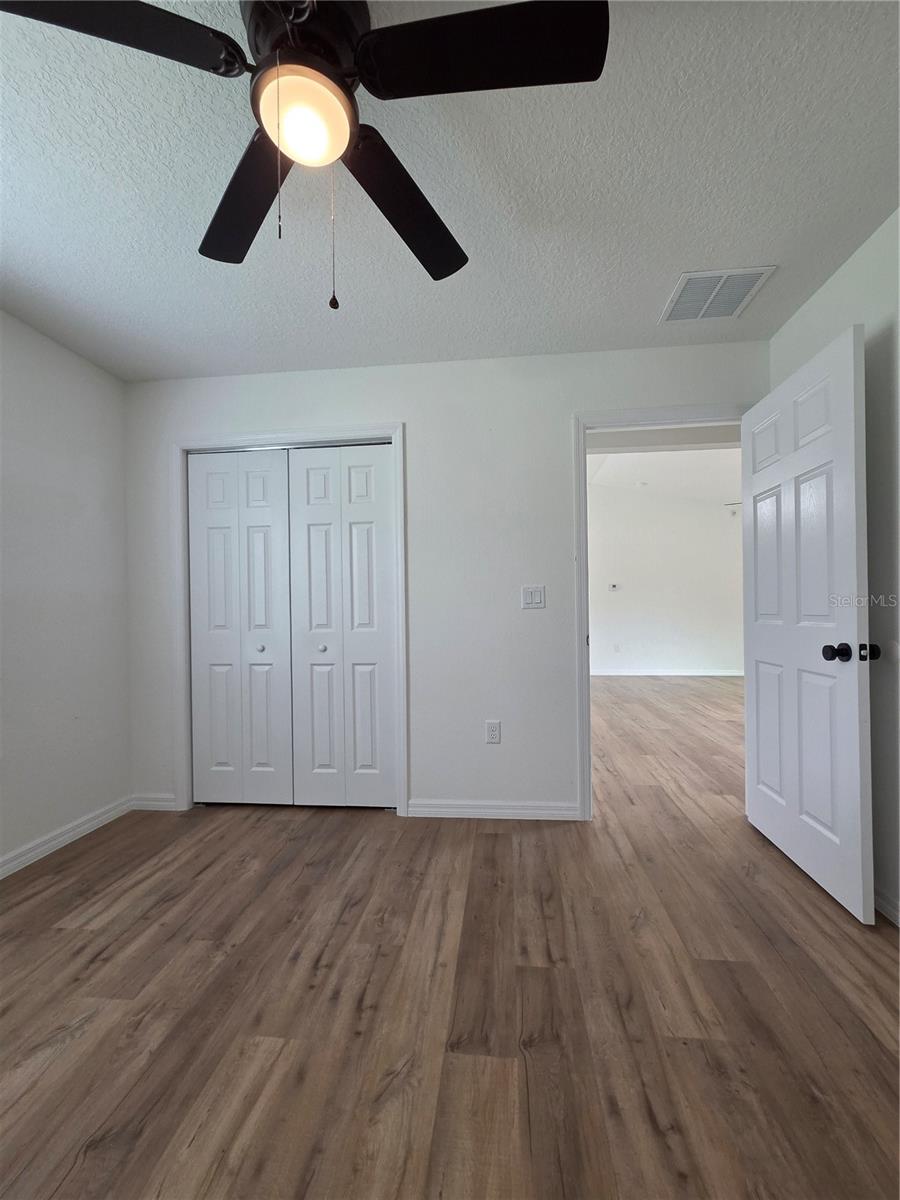 353 Fisher, Ocklawaha, FL 32179