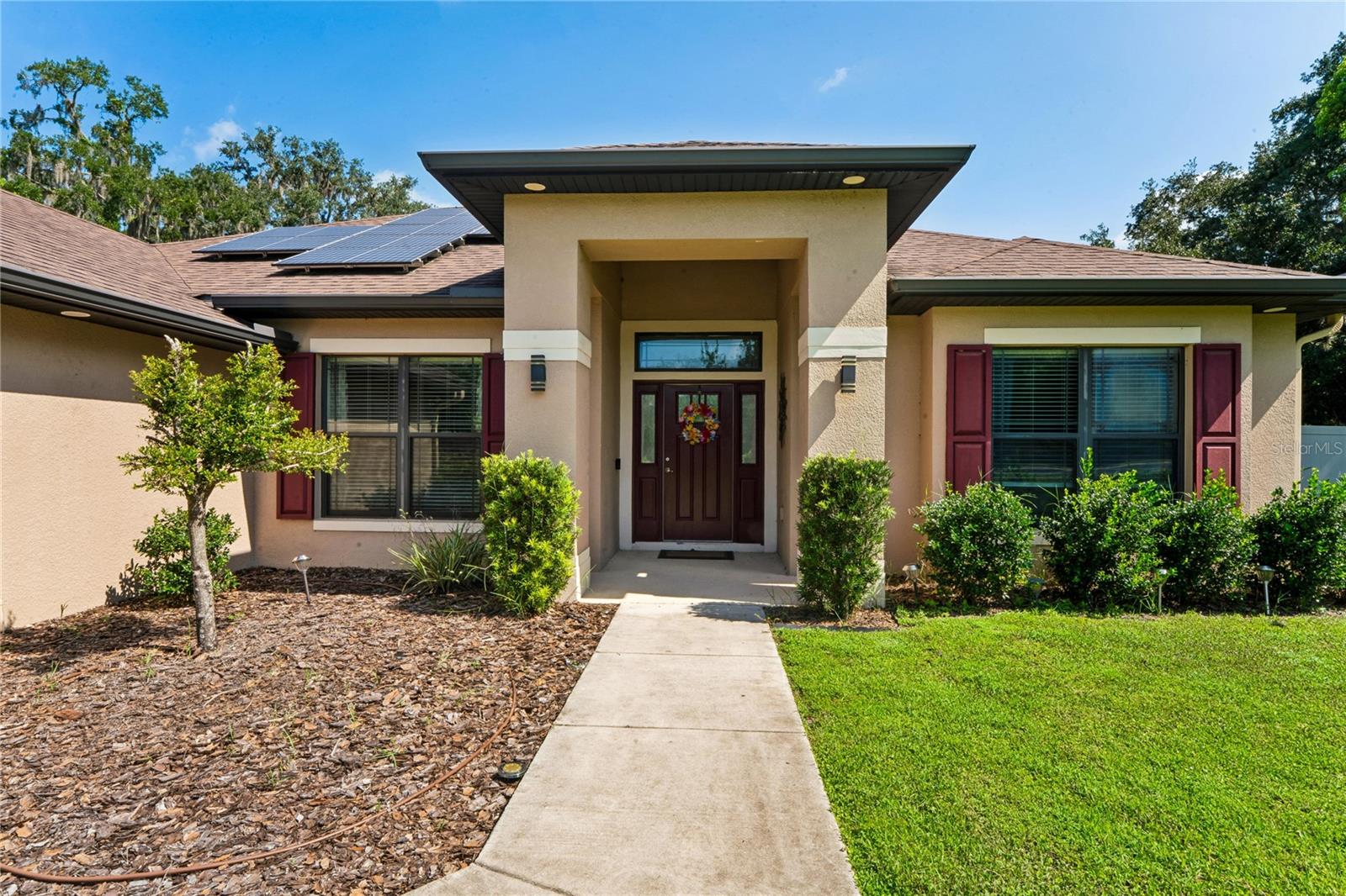 27725 Century Oaks, Dade City, FL 33525