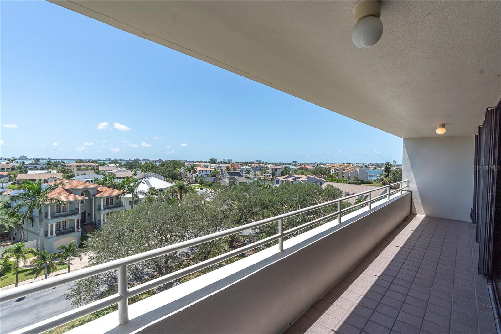 5950 Pelican Bay Unit 601, Gulfport, FL 33707