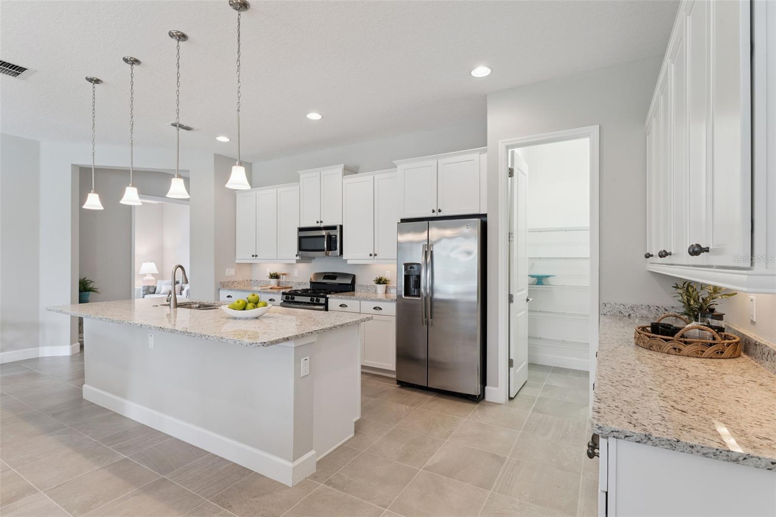 1649 Victoria Gardens Drive, Deland, FL 32724