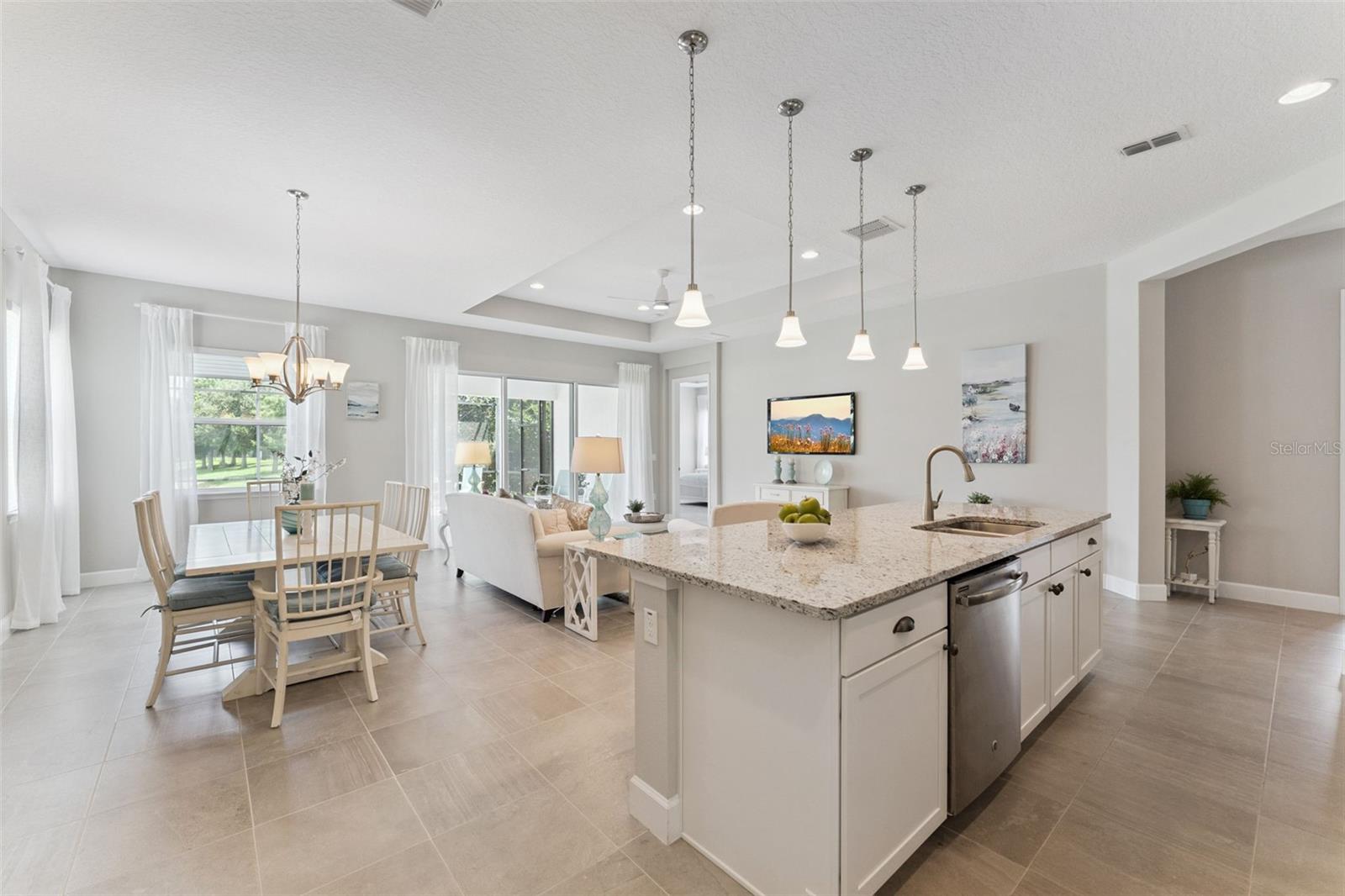 1649 Victoria Gardens Drive, Deland, FL 32724