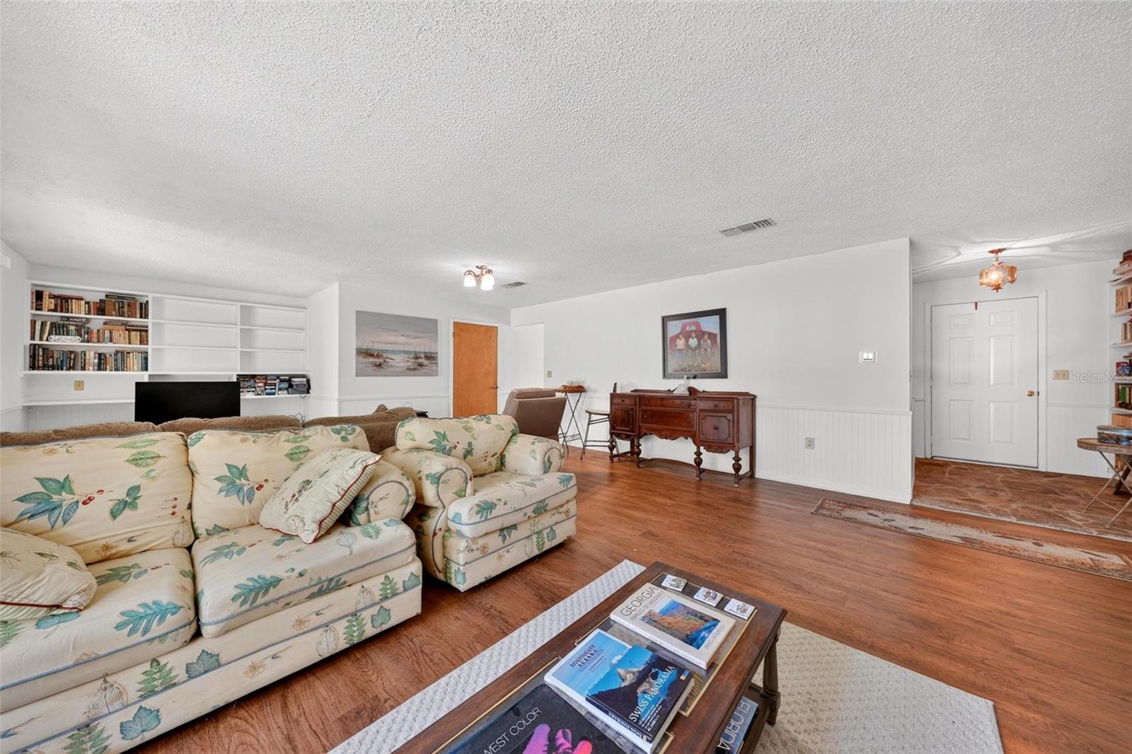 16529 Orange, Umatilla, FL 32784