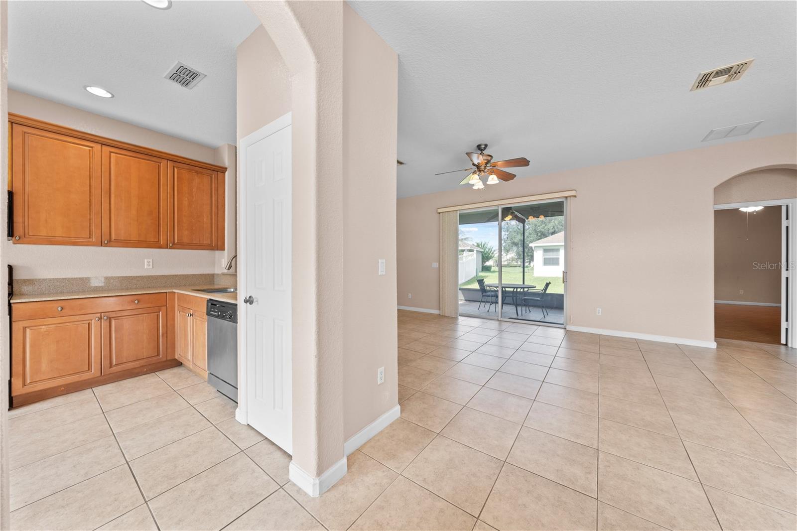 2975 White Cedar Cir, Kissimmee, FL 34741