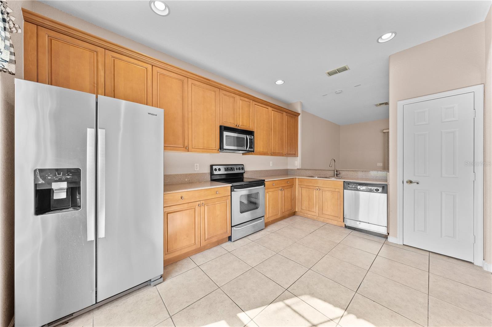 2975 White Cedar Cir, Kissimmee, FL 34741