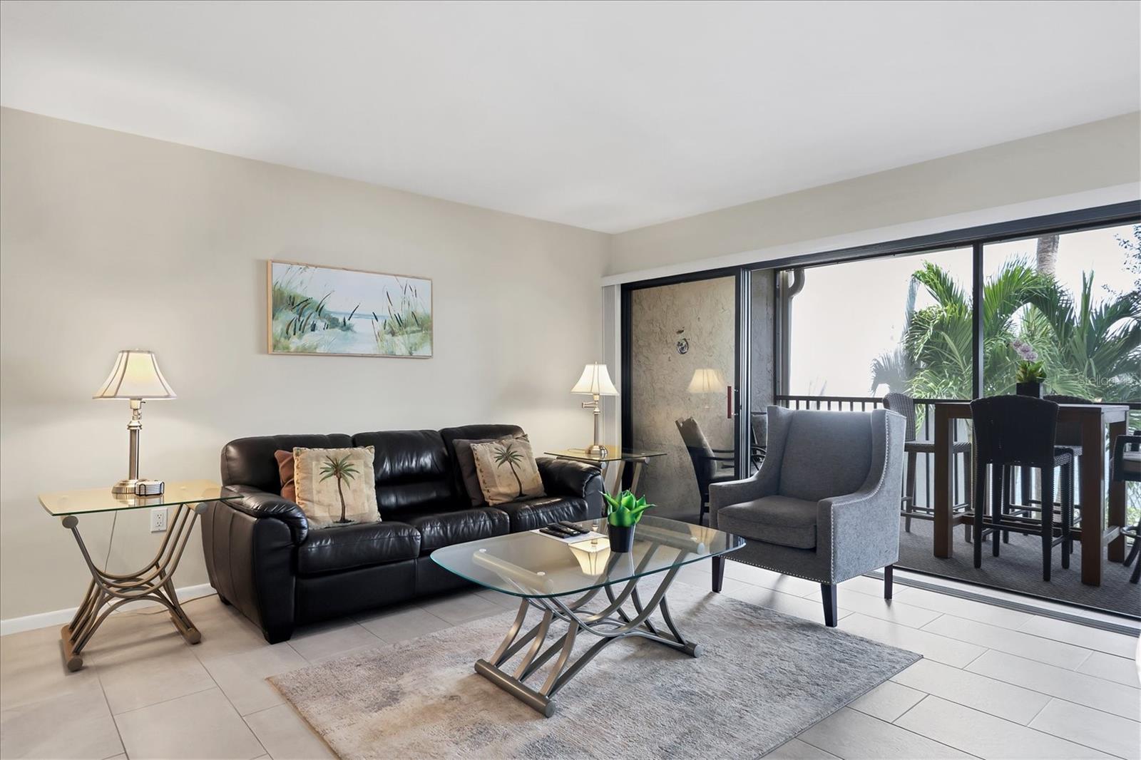 1900 Cove Ii Unit 127, Sarasota, FL 34242