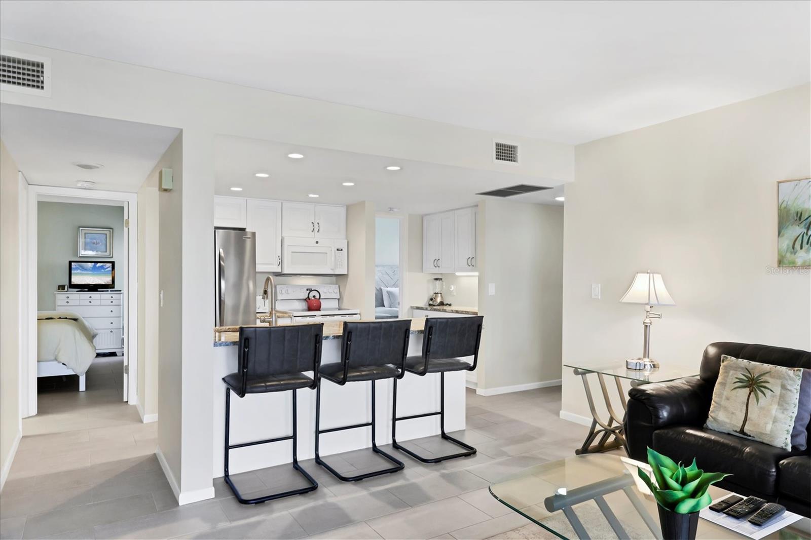 1900 Cove Ii Unit 127, Sarasota, FL 34242