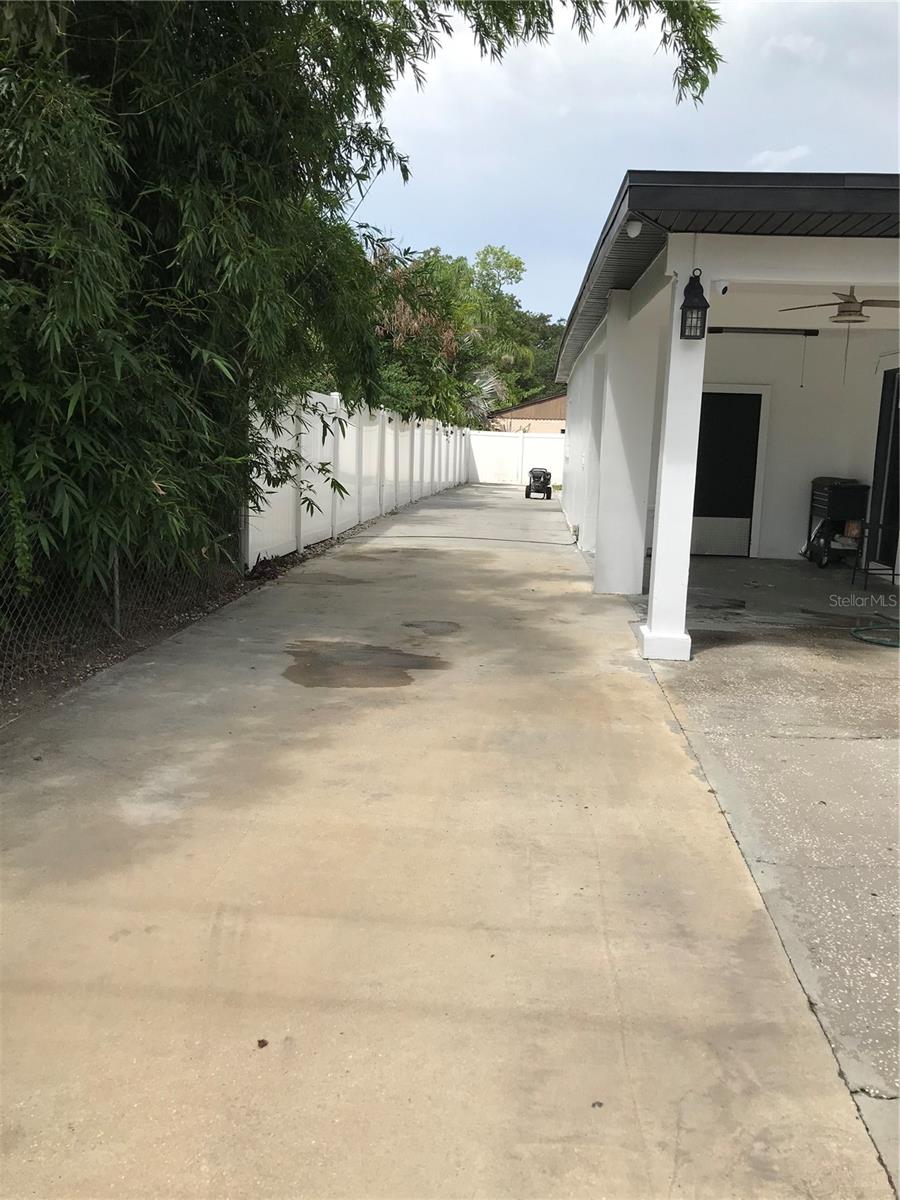 6908 21st, Tampa, FL 33610