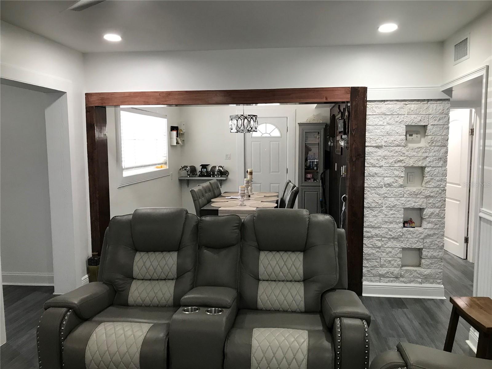6908 21st, Tampa, FL 33610