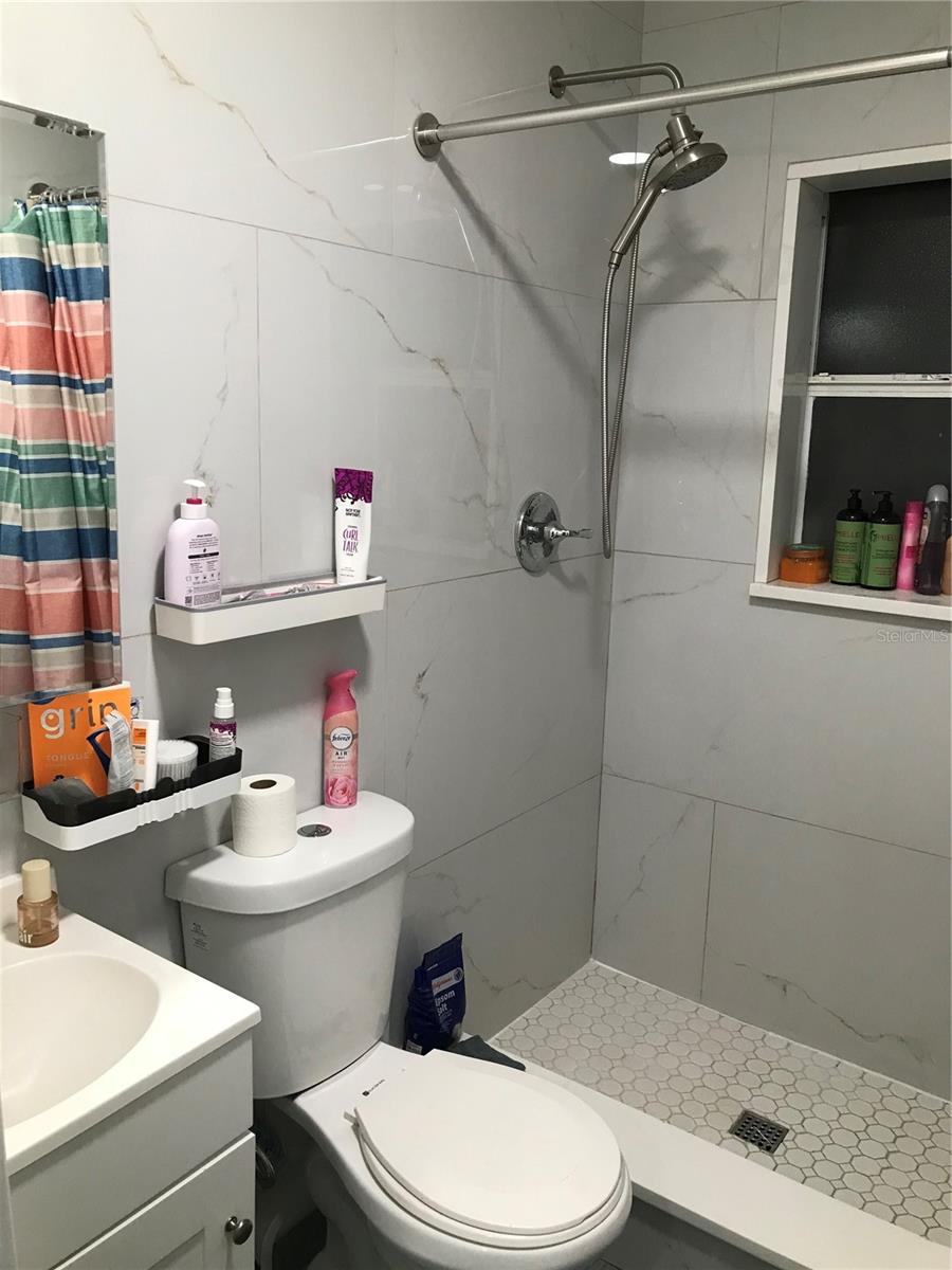 6908 21st, Tampa, FL 33610