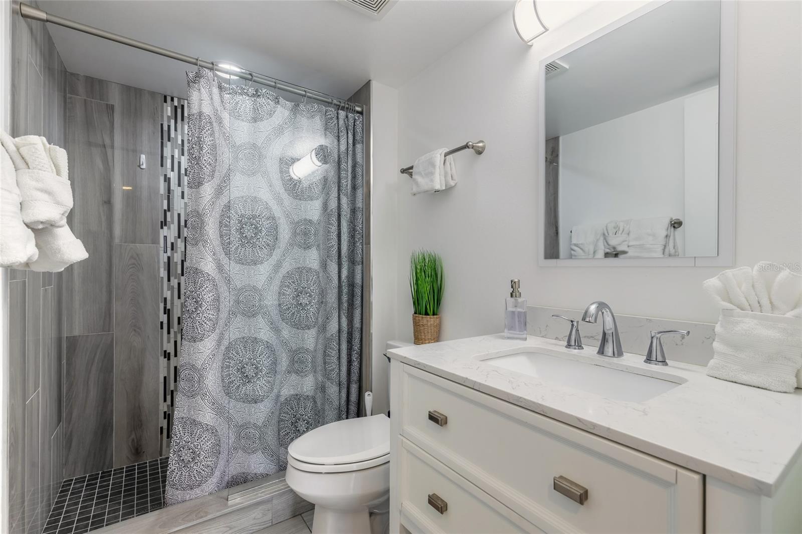 1575 Ocean Shore Unit J070, Ormond Beach, FL 32176