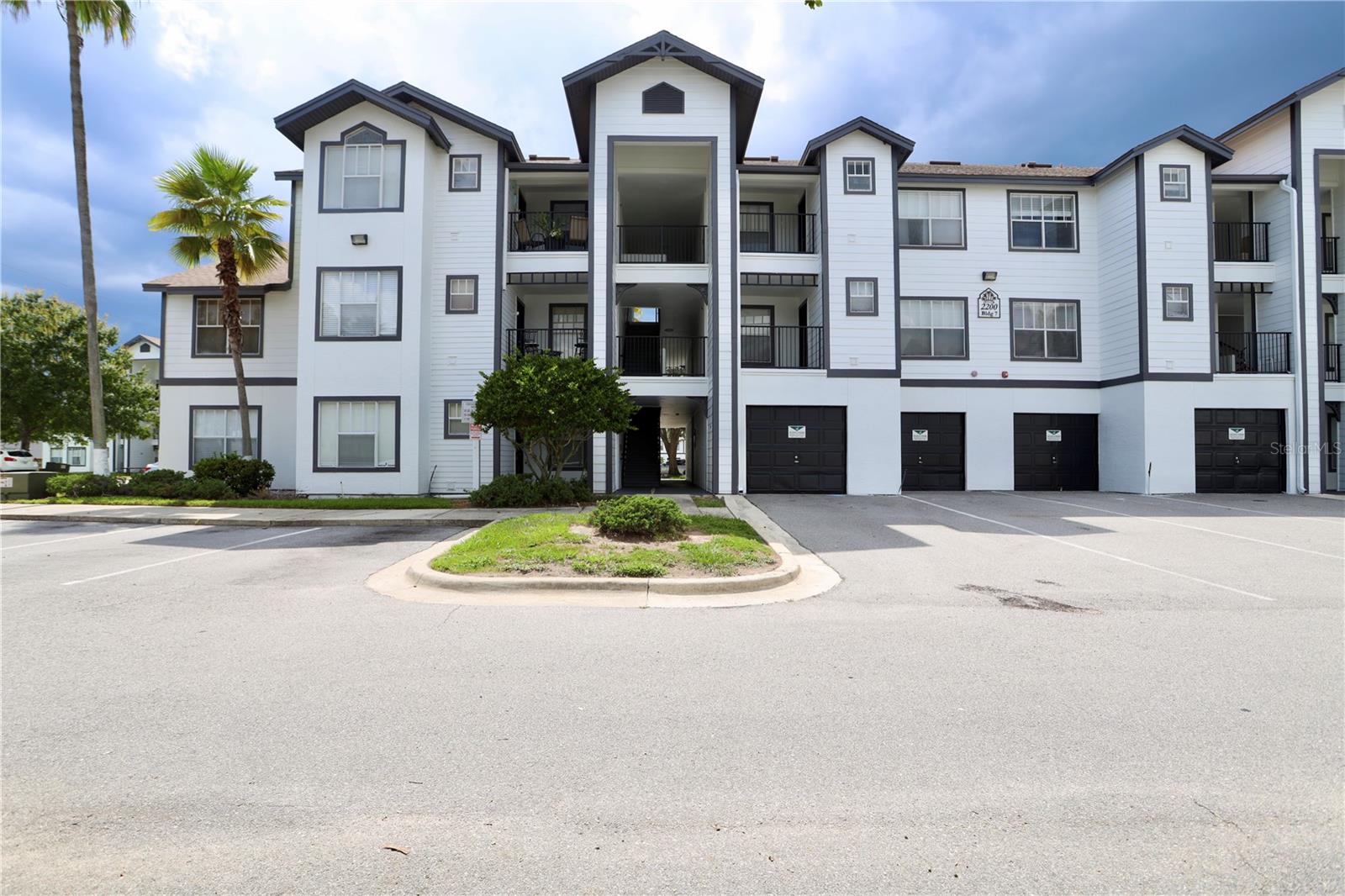 2217 Grand Cayman Unit 1236, Kissimmee, FL 34741