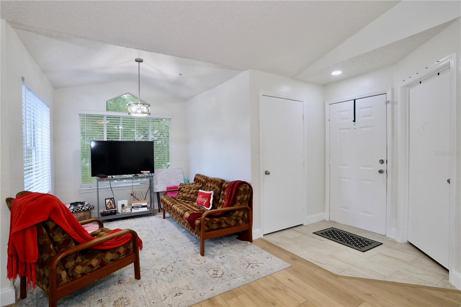 2217 Grand Cayman Unit 1236, Kissimmee, FL 34741
