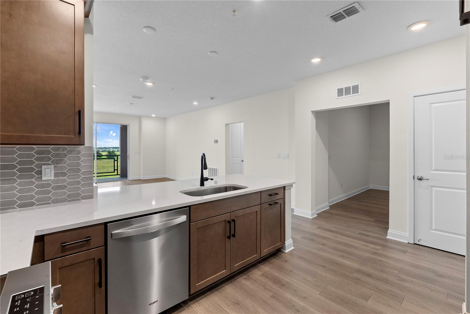 7545 Laureate Unit 7404, Orlando, FL 32827