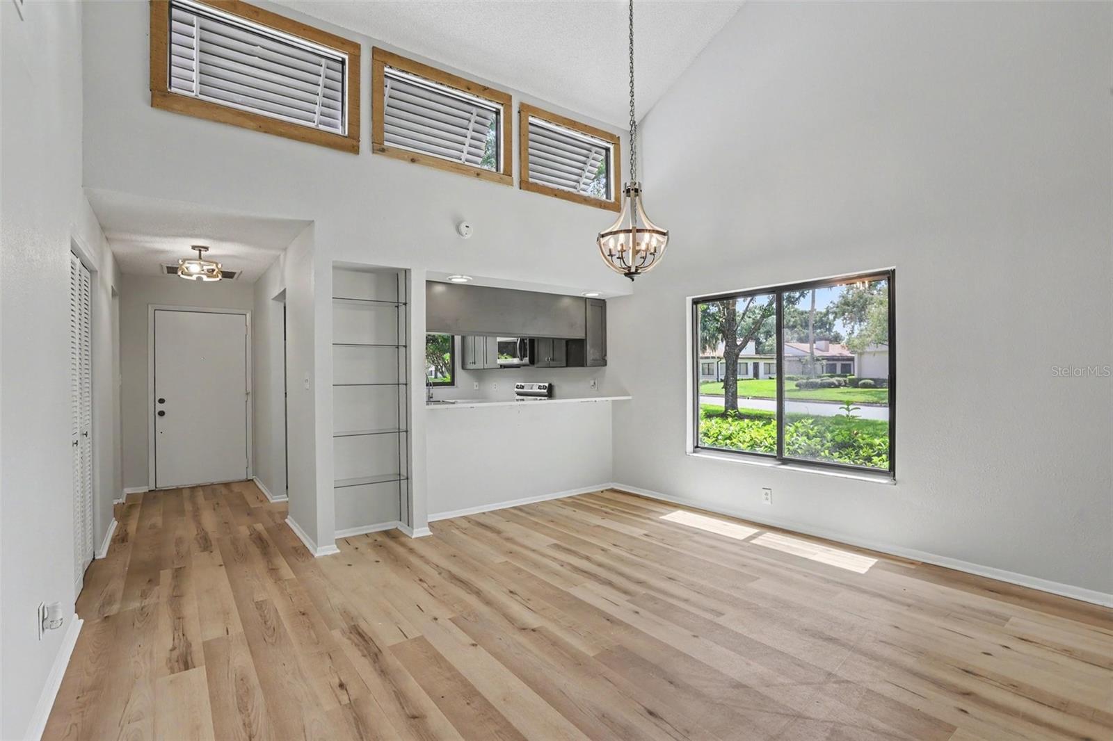 108 Seville, Plant City, FL 33566