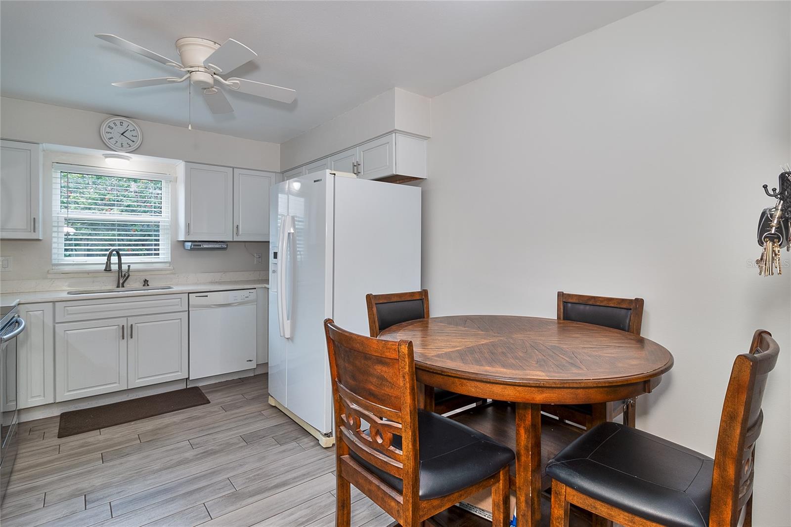 3217 Mcmath, Palm Harbor, FL 34684