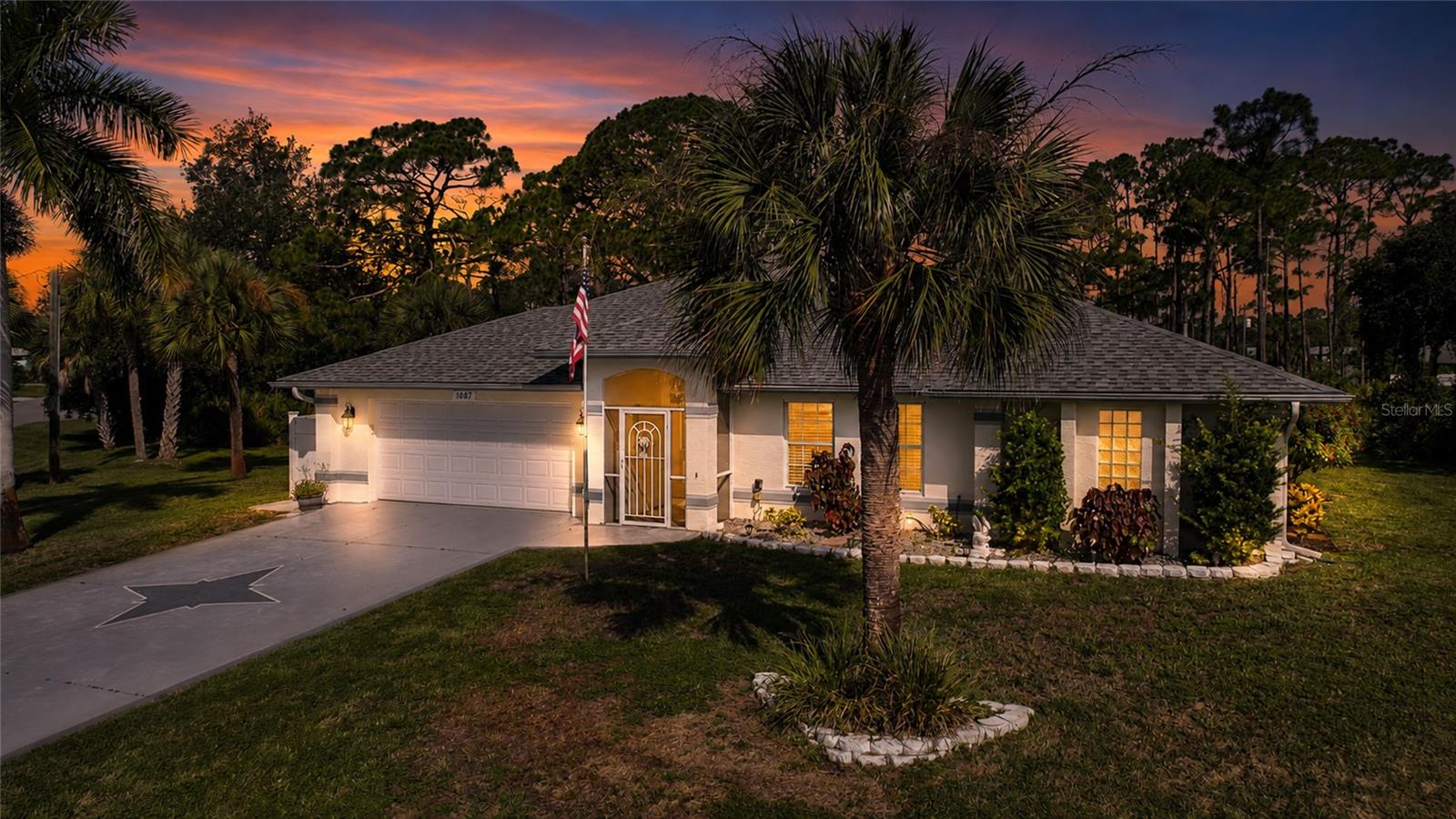 1087 General, Port Charlotte, FL 33953