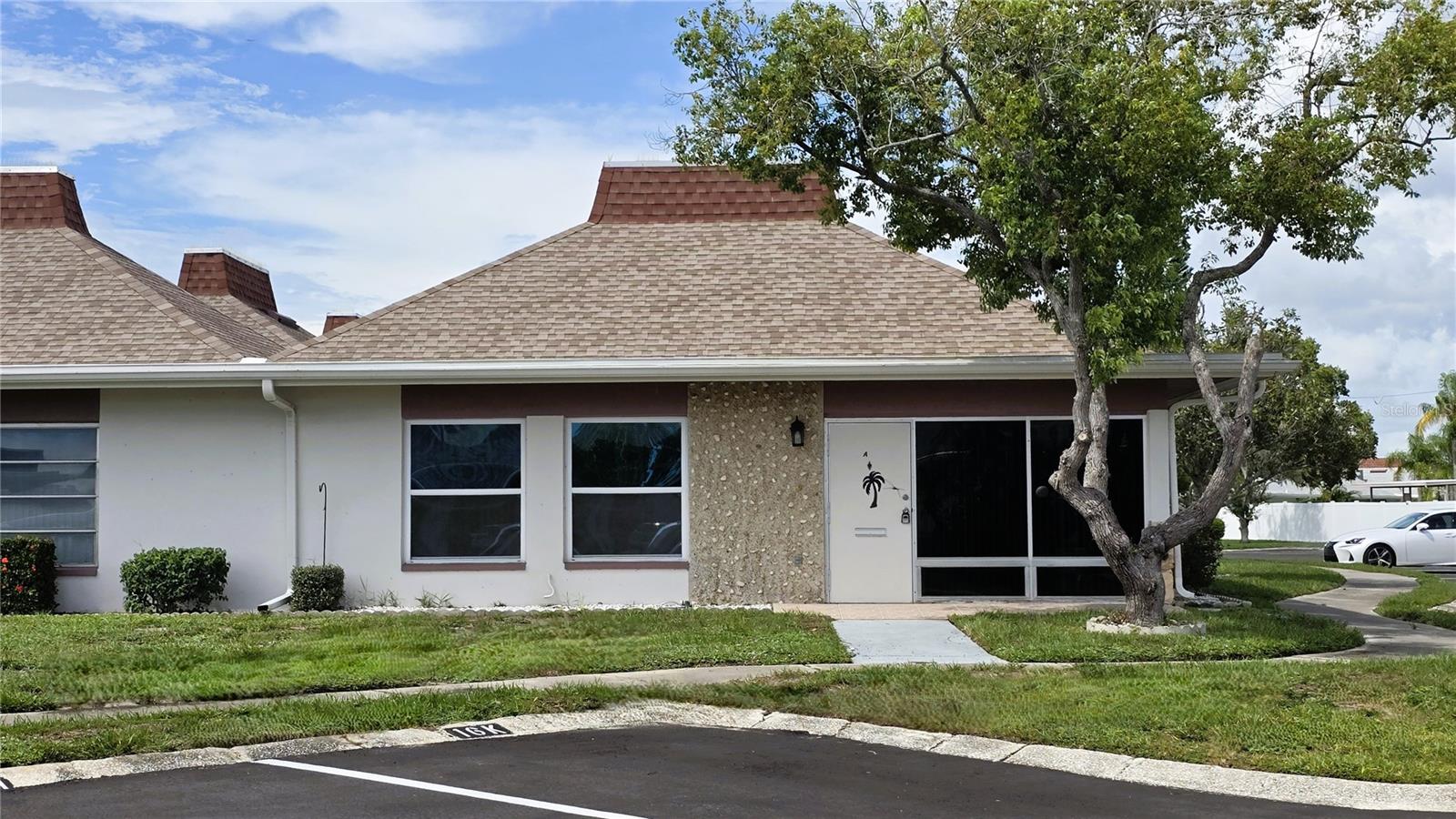4330 Tahitian Gardens Unit A, Holiday, FL 34691