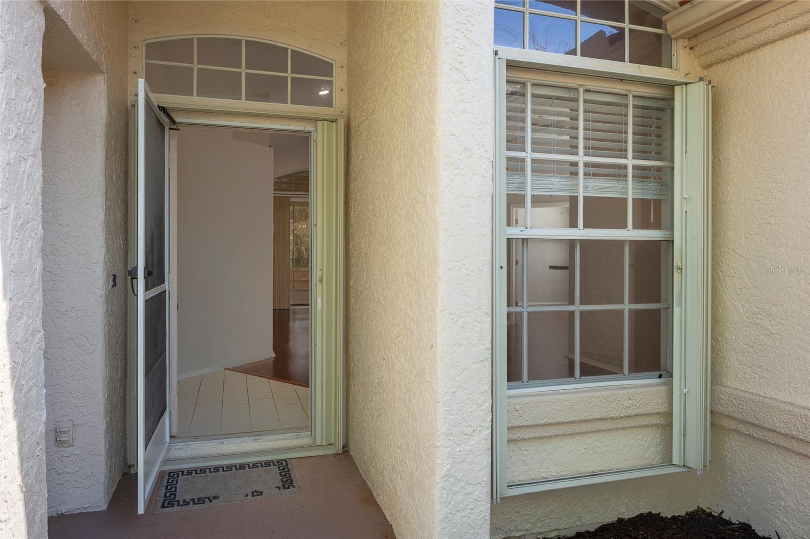 717 Lighthouse, Tarpon Springs, FL 34689