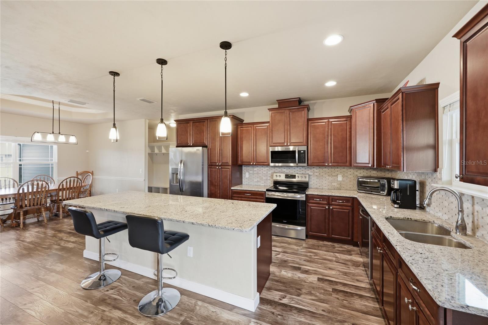22971 6th, Newberry, FL 32669