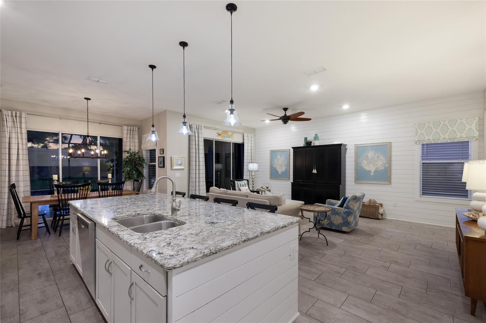 13807 American Prairie, Lakewood Ranch, FL 34211