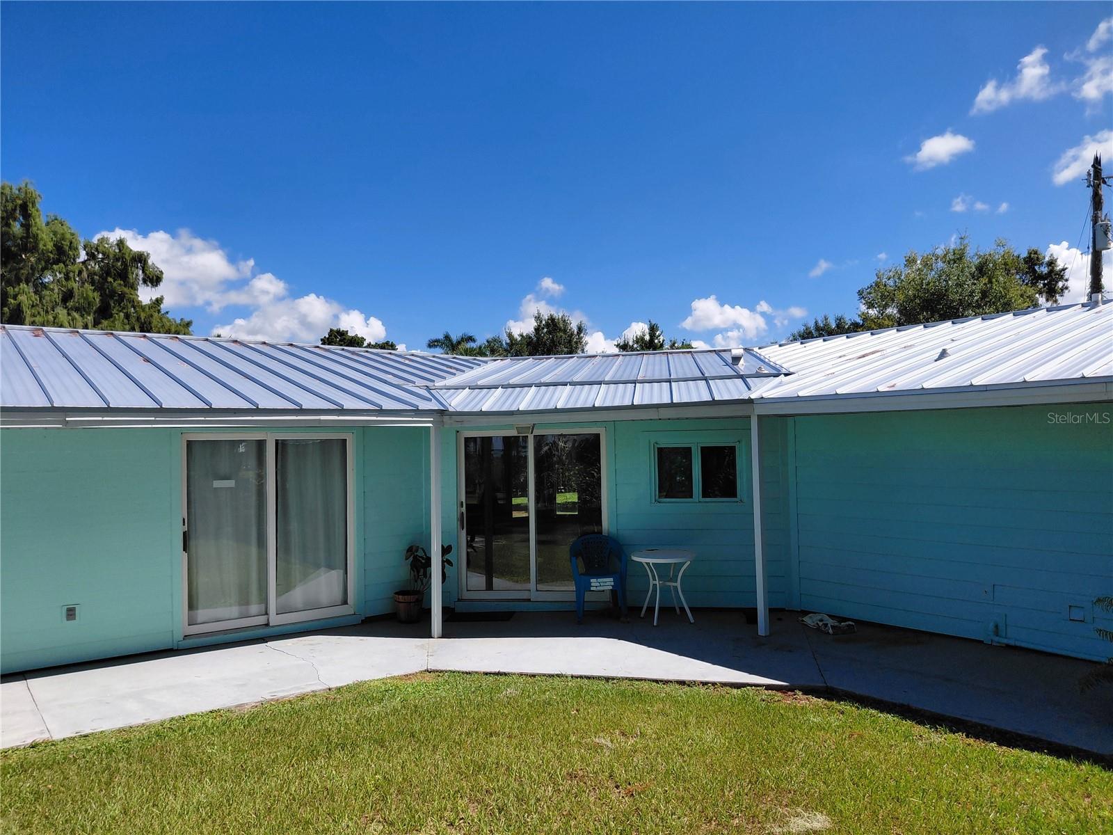 1303 Club, Lorida, FL 33857