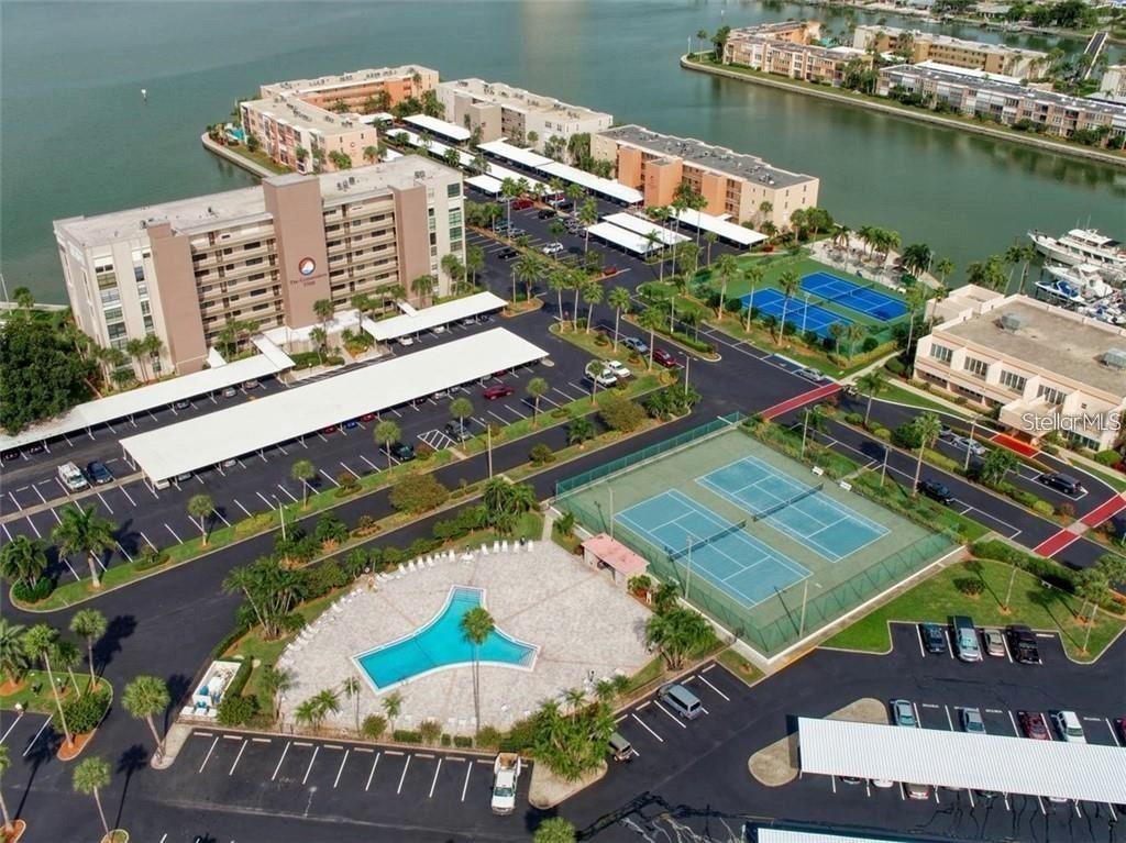 7665 Sun Island Unit 409, South Pasadena, FL 33707