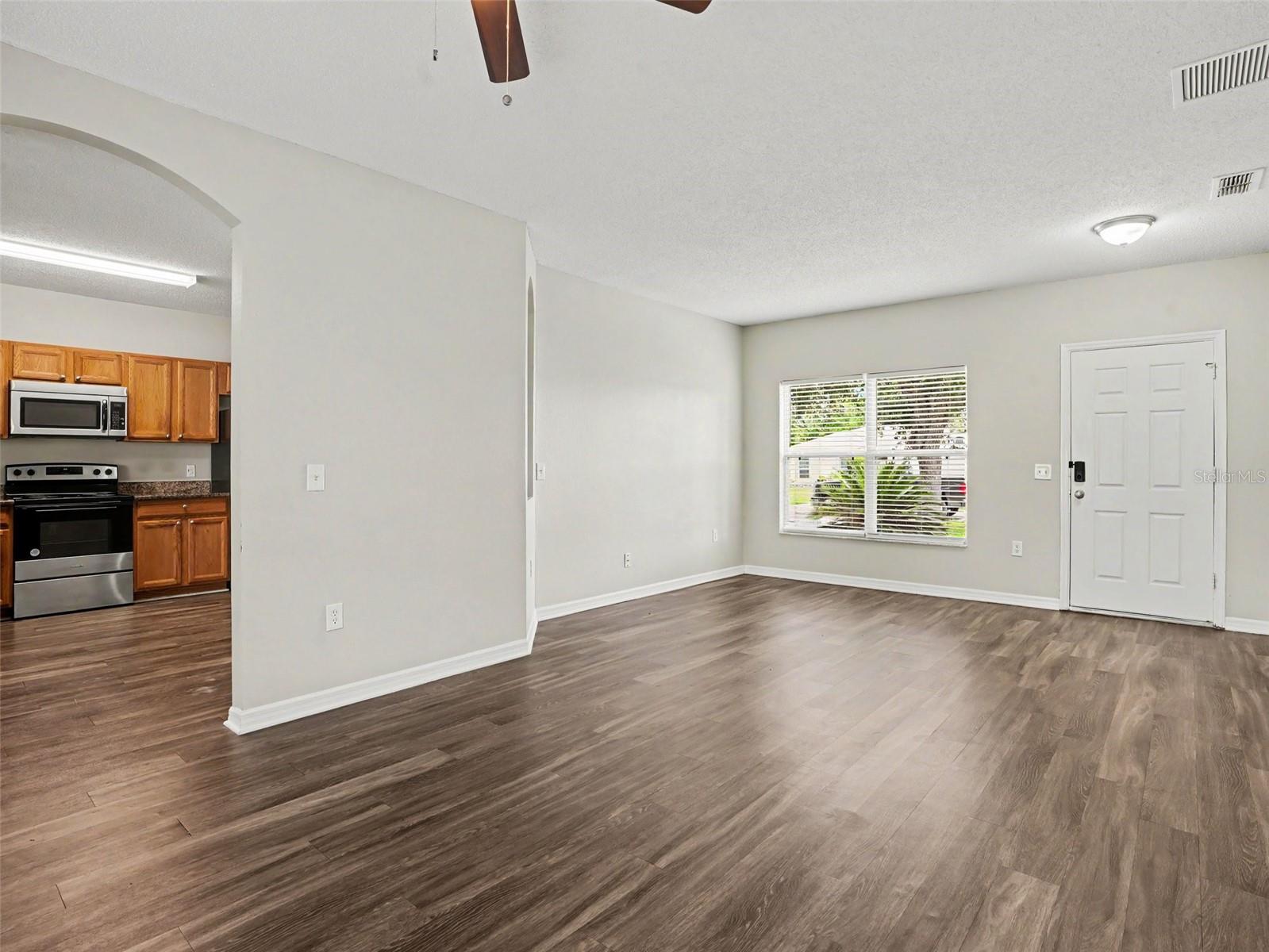 422 Columbia, Poinciana, FL 34759