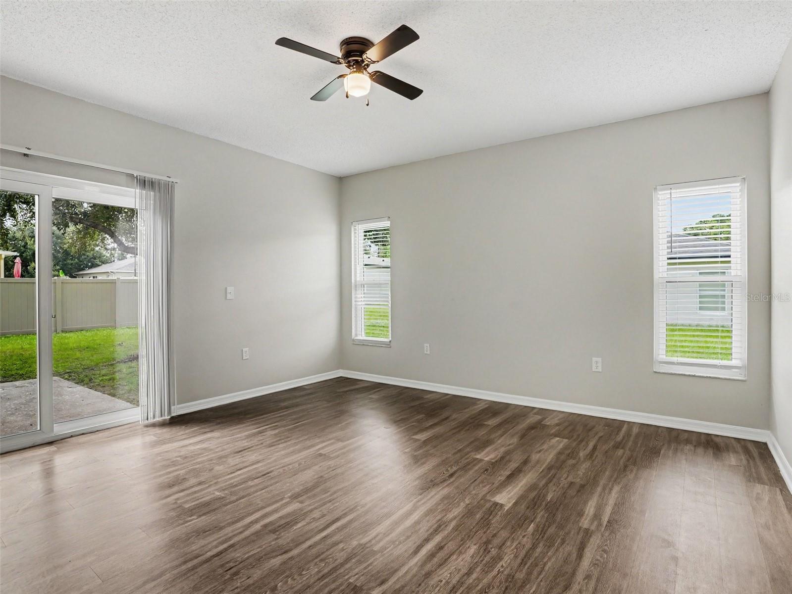 422 Columbia, Poinciana, FL 34759