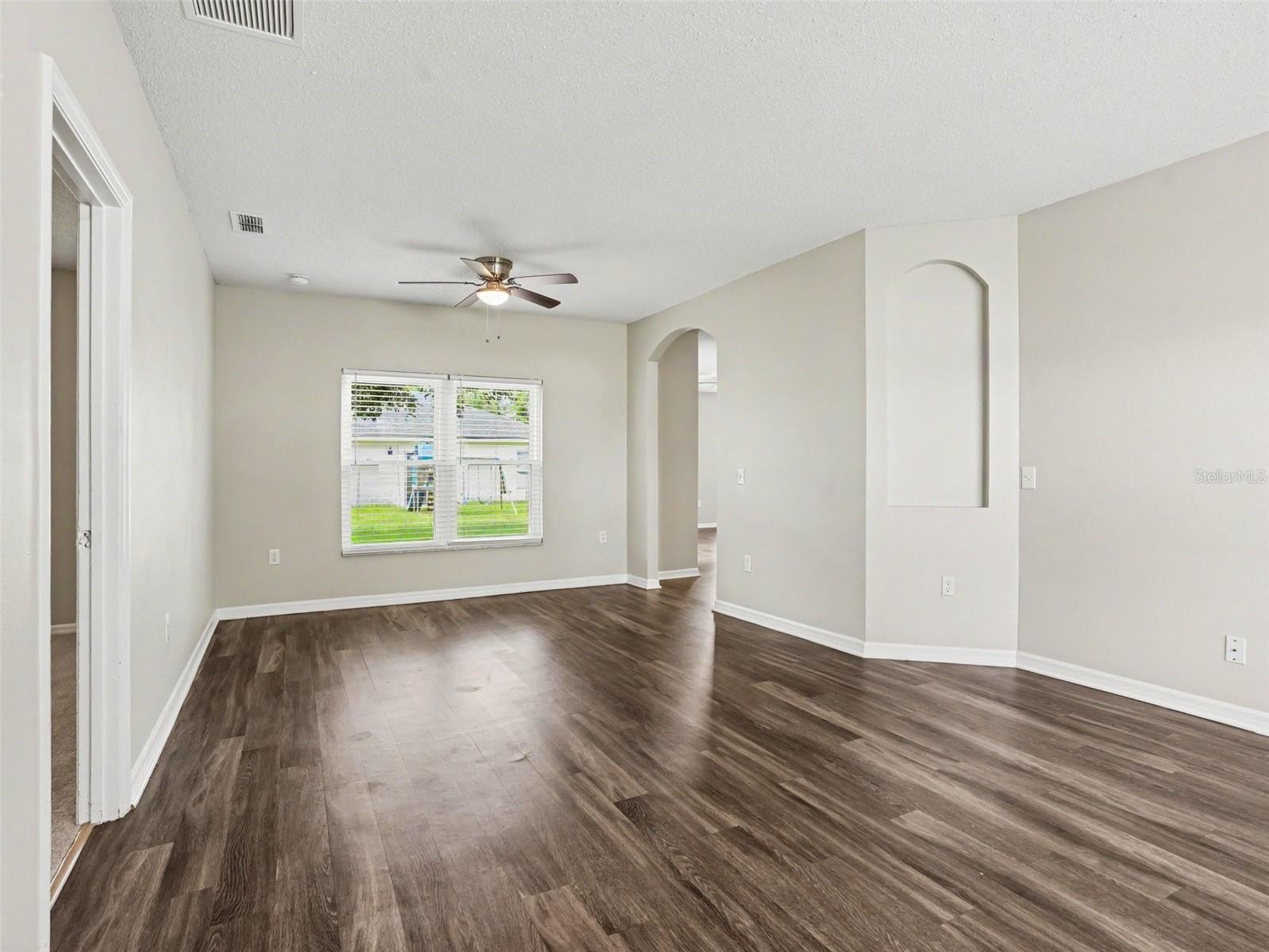 422 Columbia, Poinciana, FL 34759
