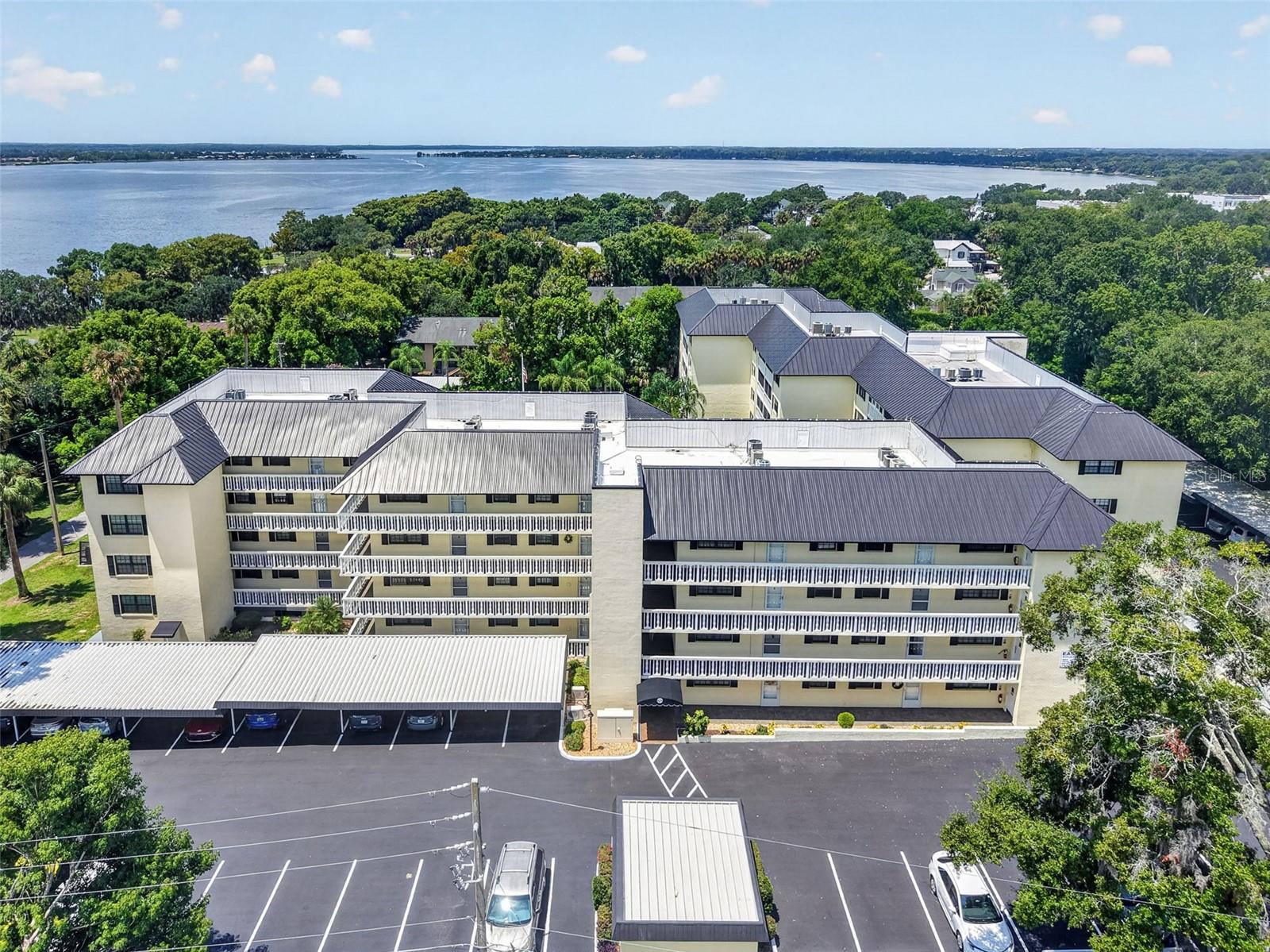 101 Grandview Unit 203, Mount Dora, FL 32757