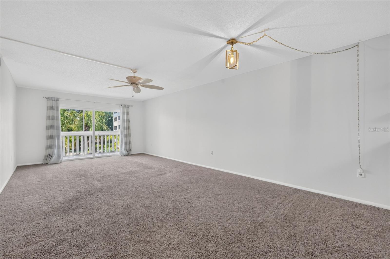 101 Grandview Unit 203, Mount Dora, FL 32757