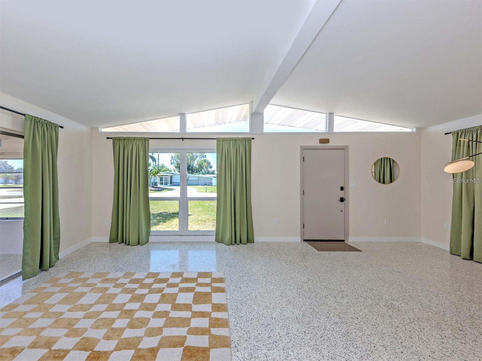 317 Hillview, Venice, FL 34293