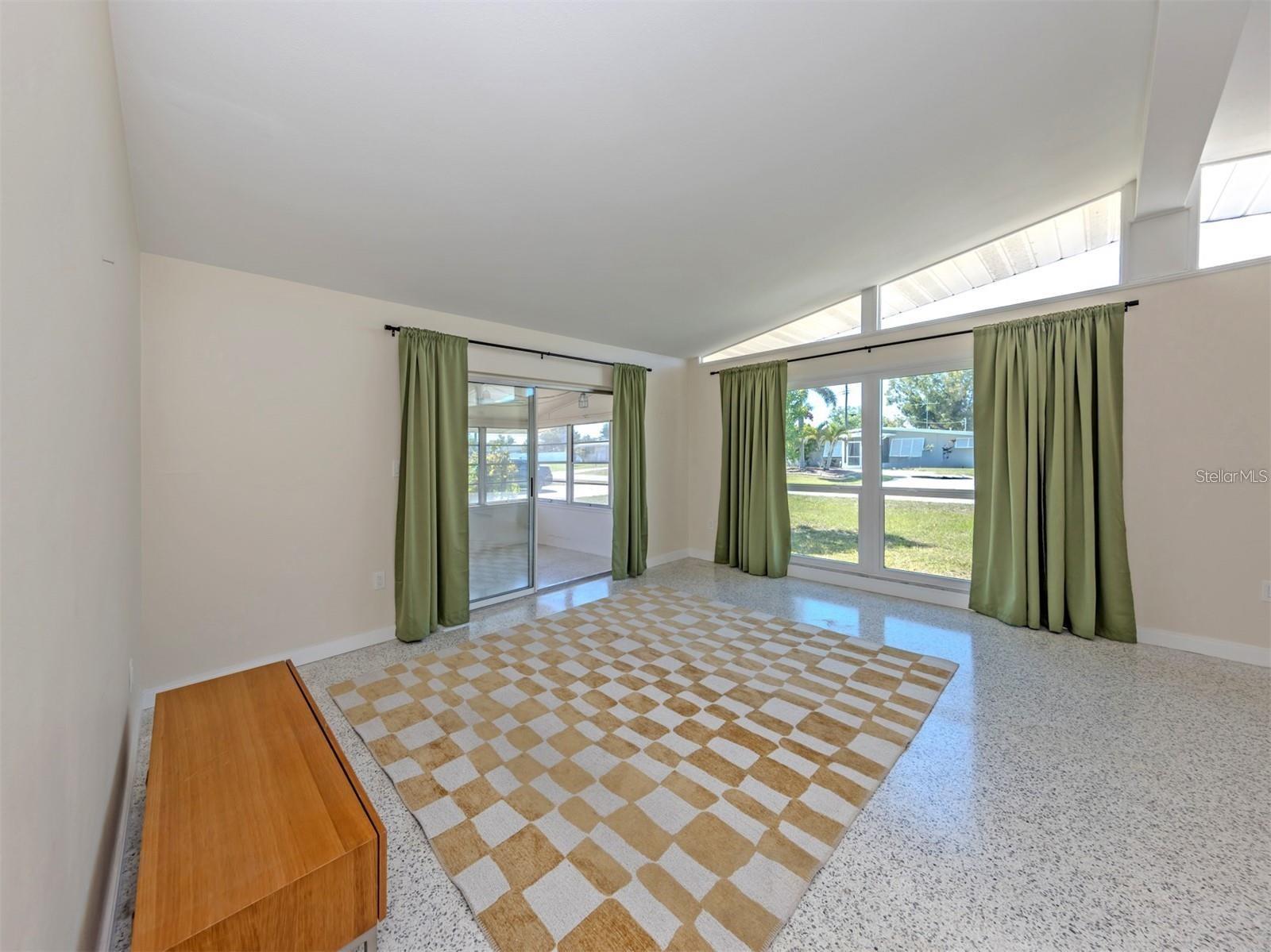 317 Hillview, Venice, FL 34293