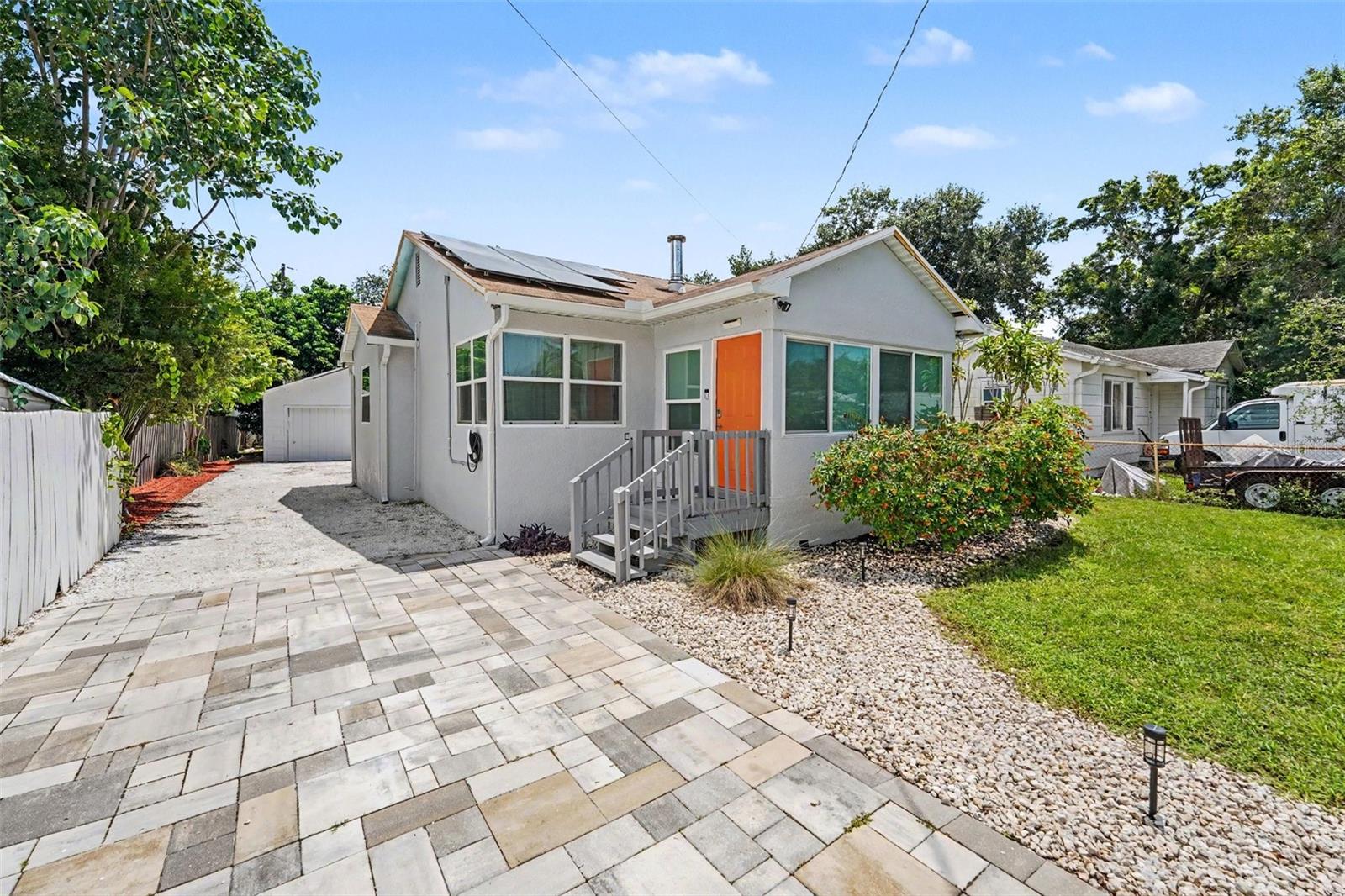 5709 35th, St Petersburg, FL 33714