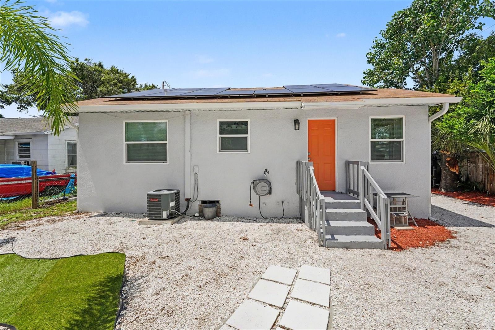 5709 35th, St Petersburg, FL 33714