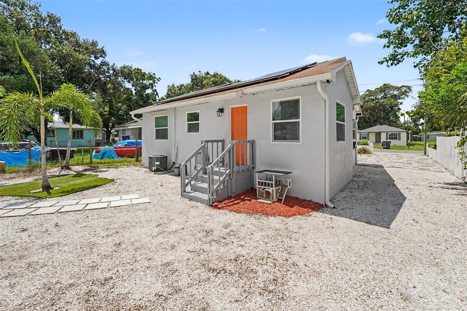 5709 35th, St Petersburg, FL 33714