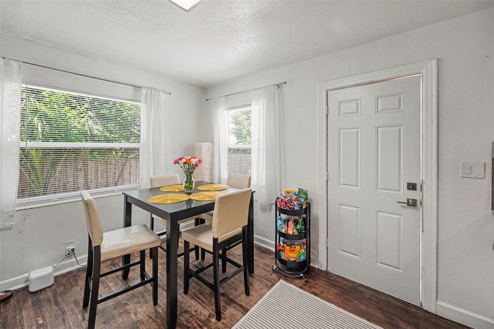 5709 35th, St Petersburg, FL 33714