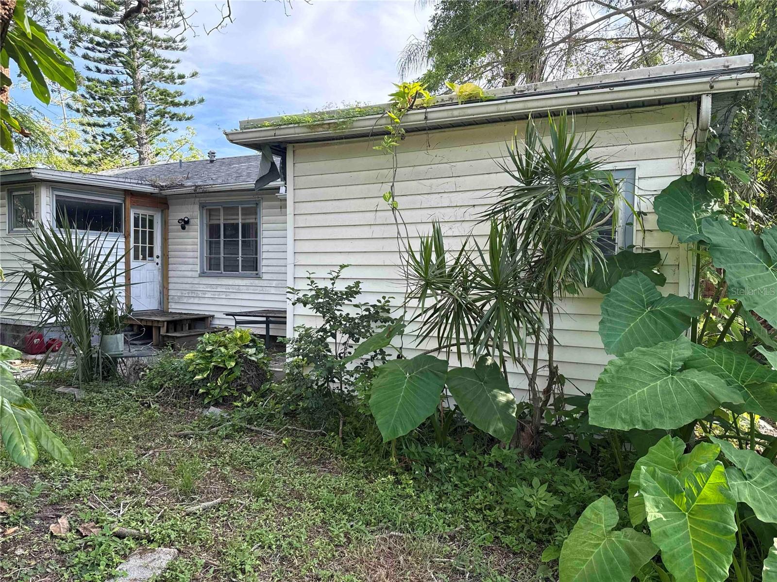 7011 Hibiscus, South Pasadena, FL 33707