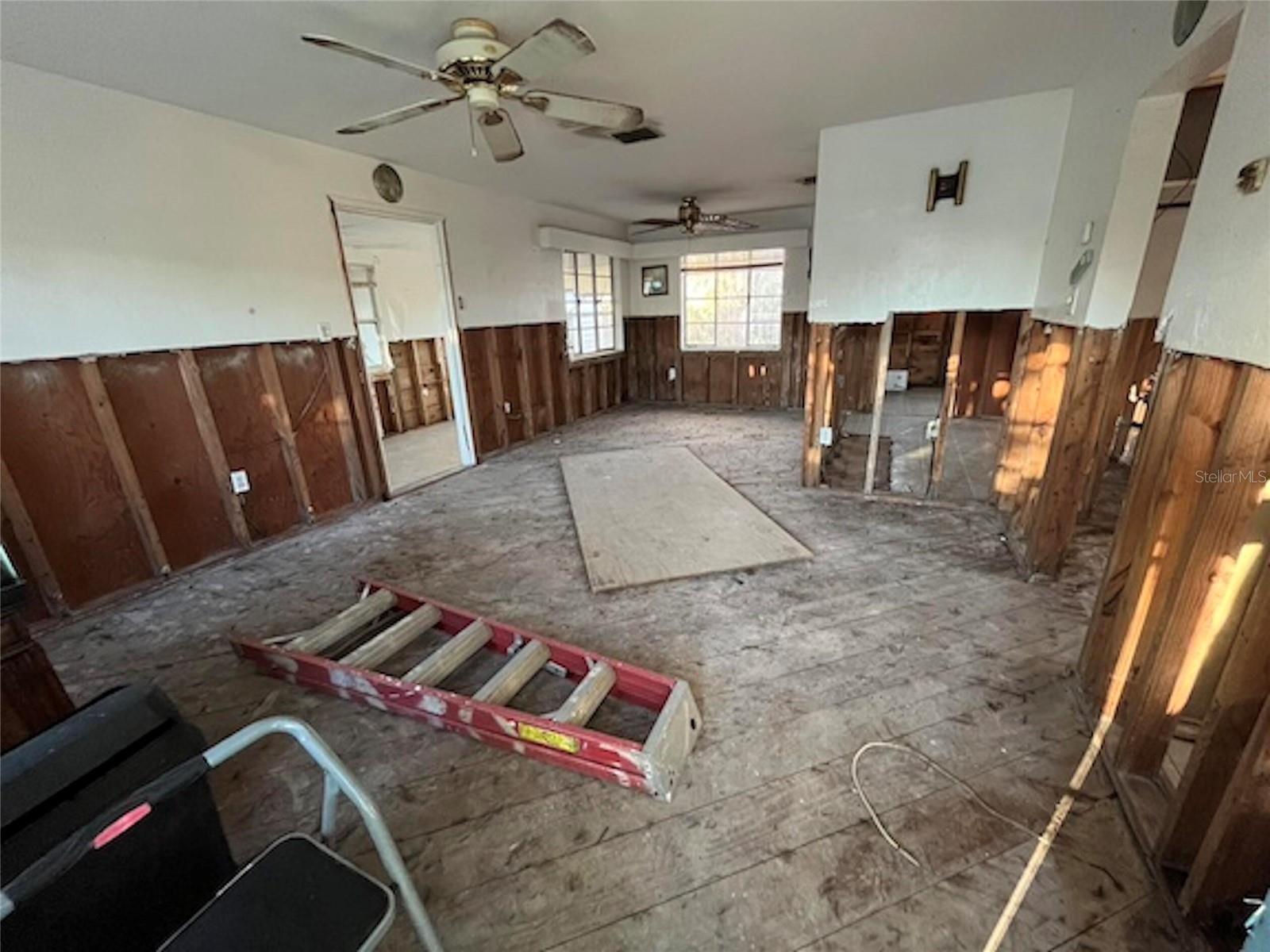 7011 Hibiscus, South Pasadena, FL 33707