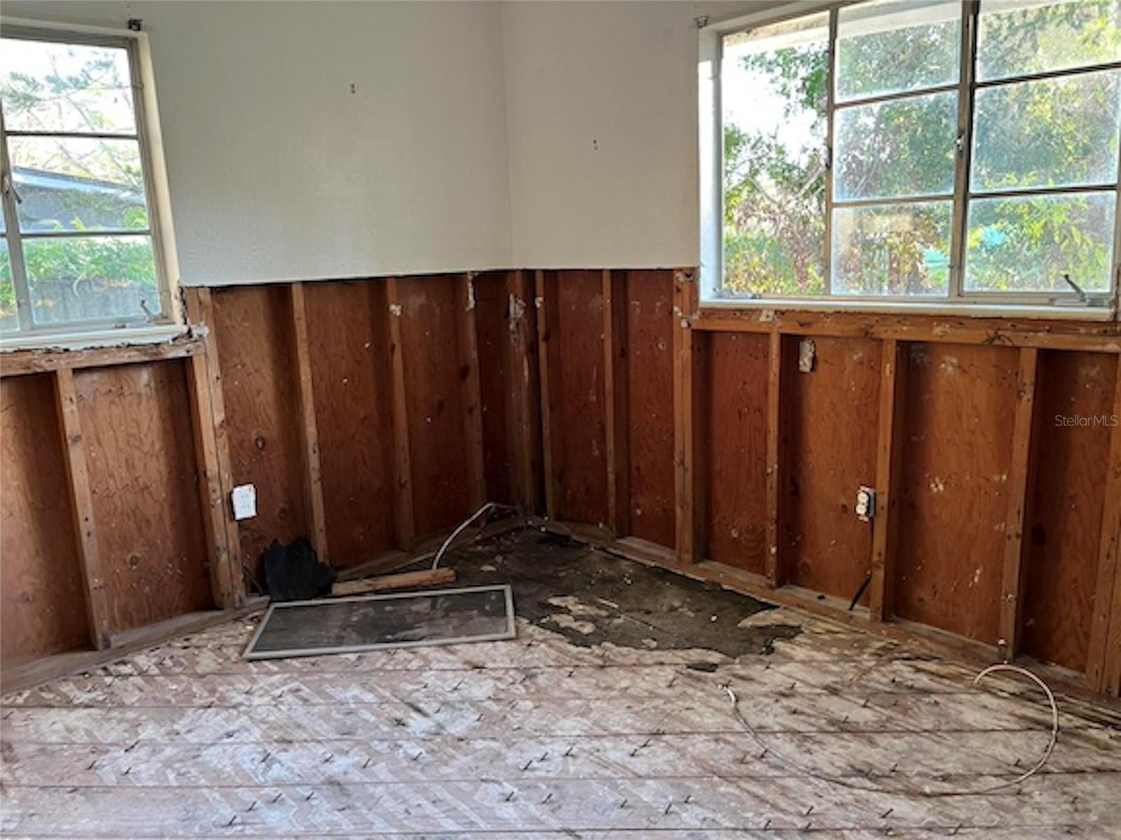 7011 Hibiscus, South Pasadena, FL 33707