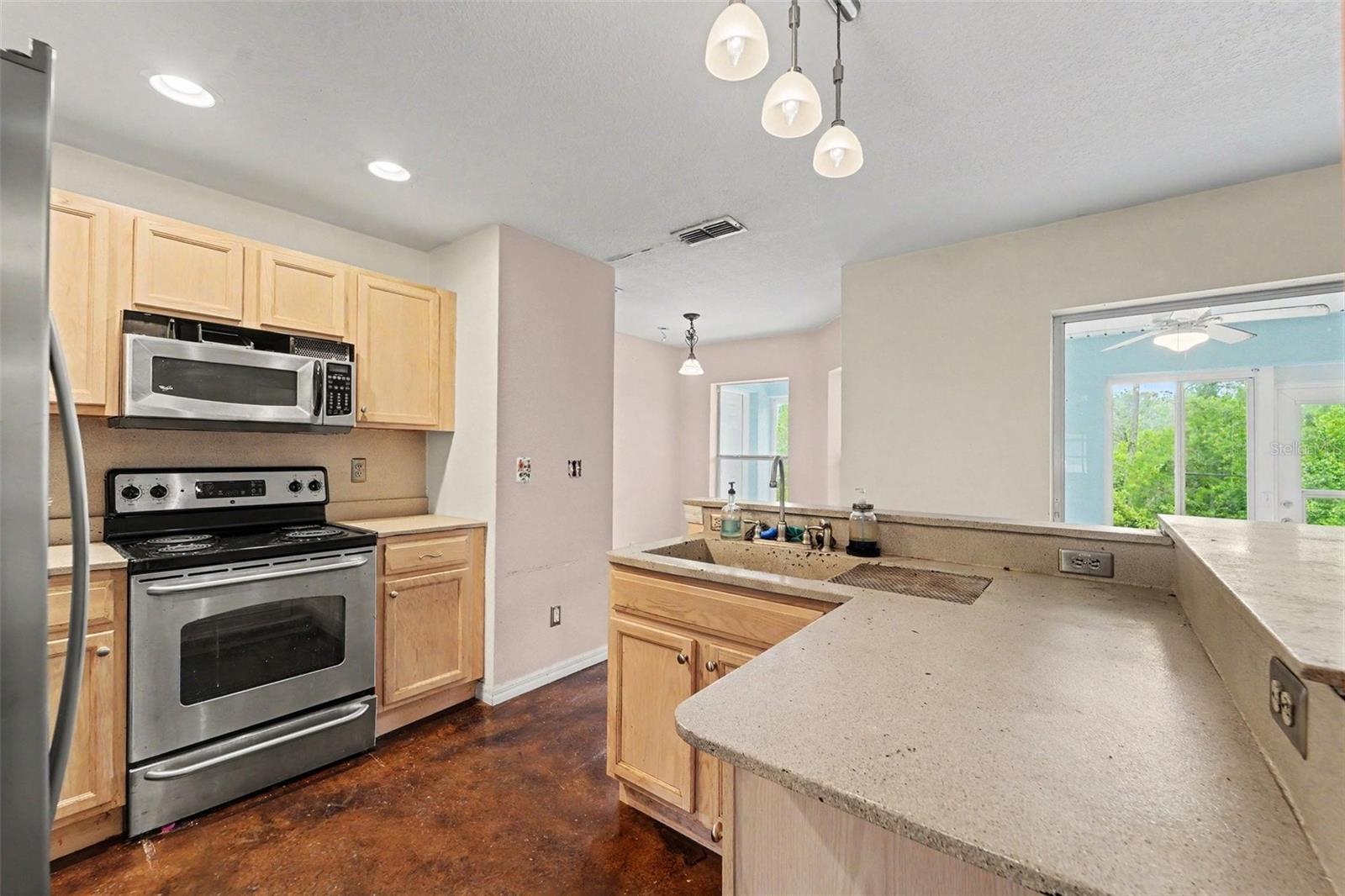 7295 Centerwood, Spring Hill, FL 34606