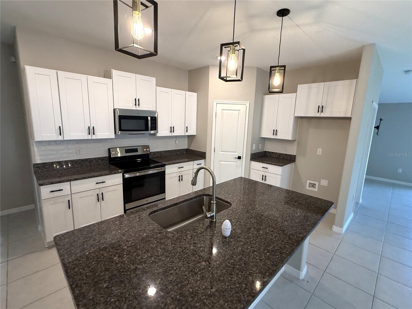 15516 Miller Creek, Sun City Center, FL 33573