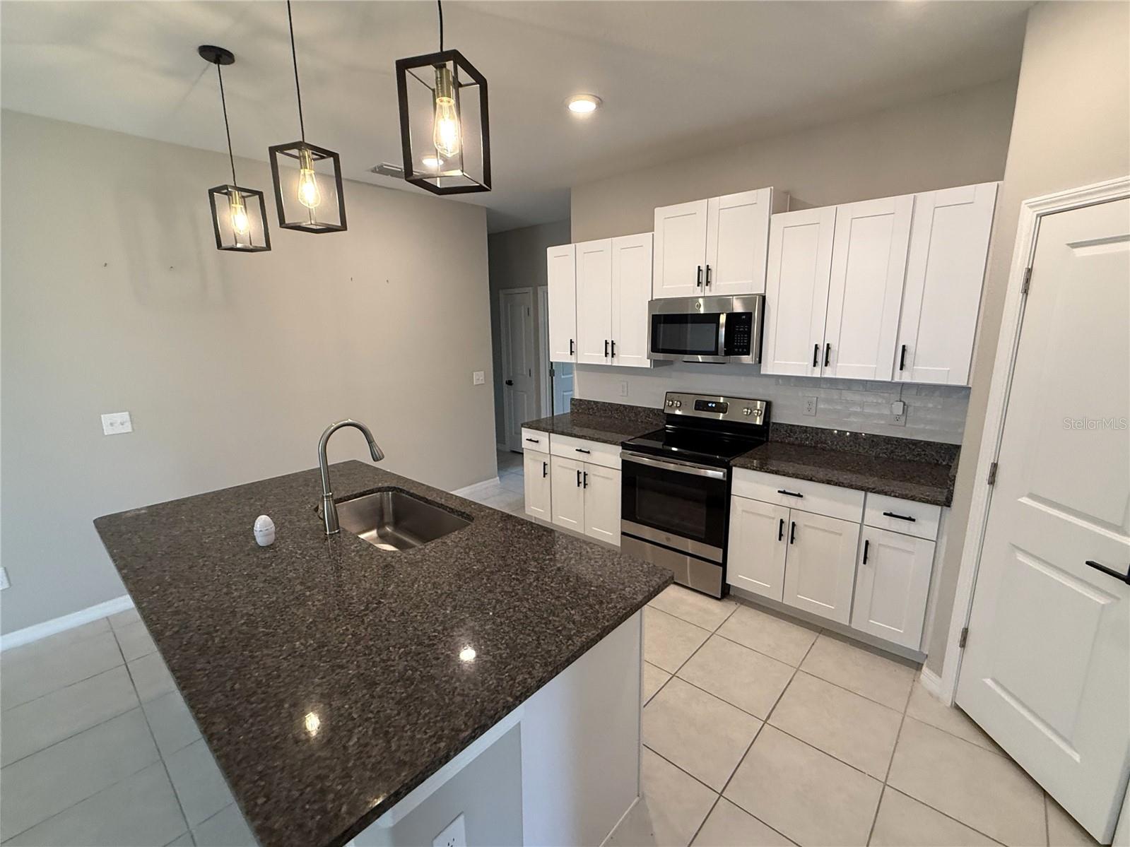 15516 Miller Creek, Sun City Center, FL 33573