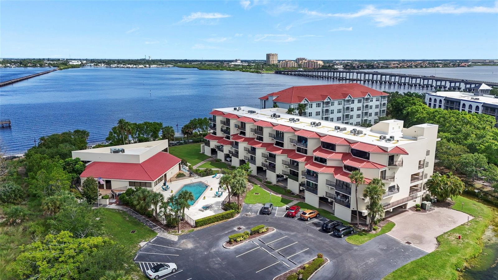 204 3rd Unit 103, Bradenton, FL 34205