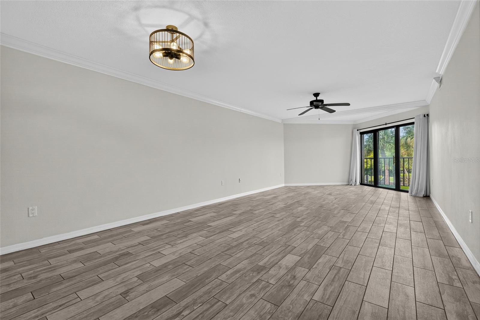 204 3rd Unit 103, Bradenton, FL 34205