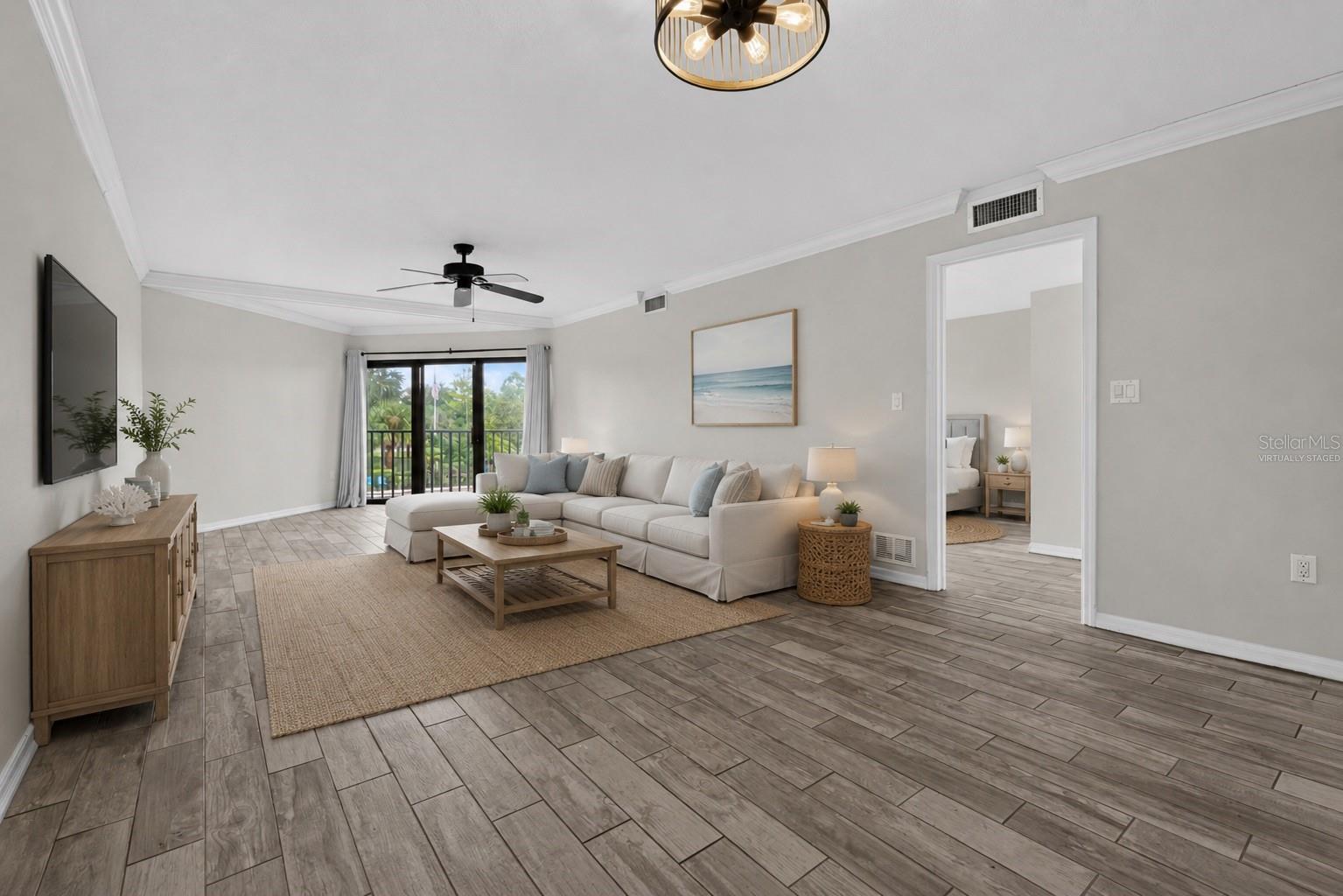 204 3rd Unit 103, Bradenton, FL 34205