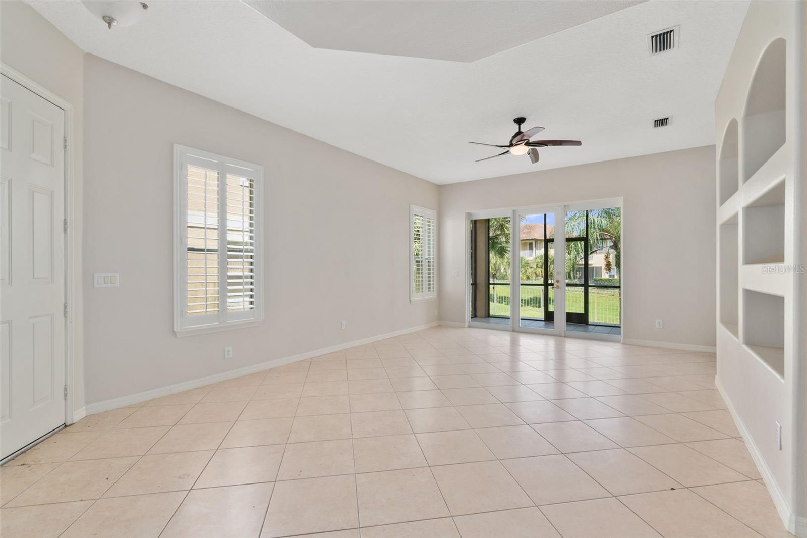 8760 The Esplanade Unit 50, Orlando, FL 32836